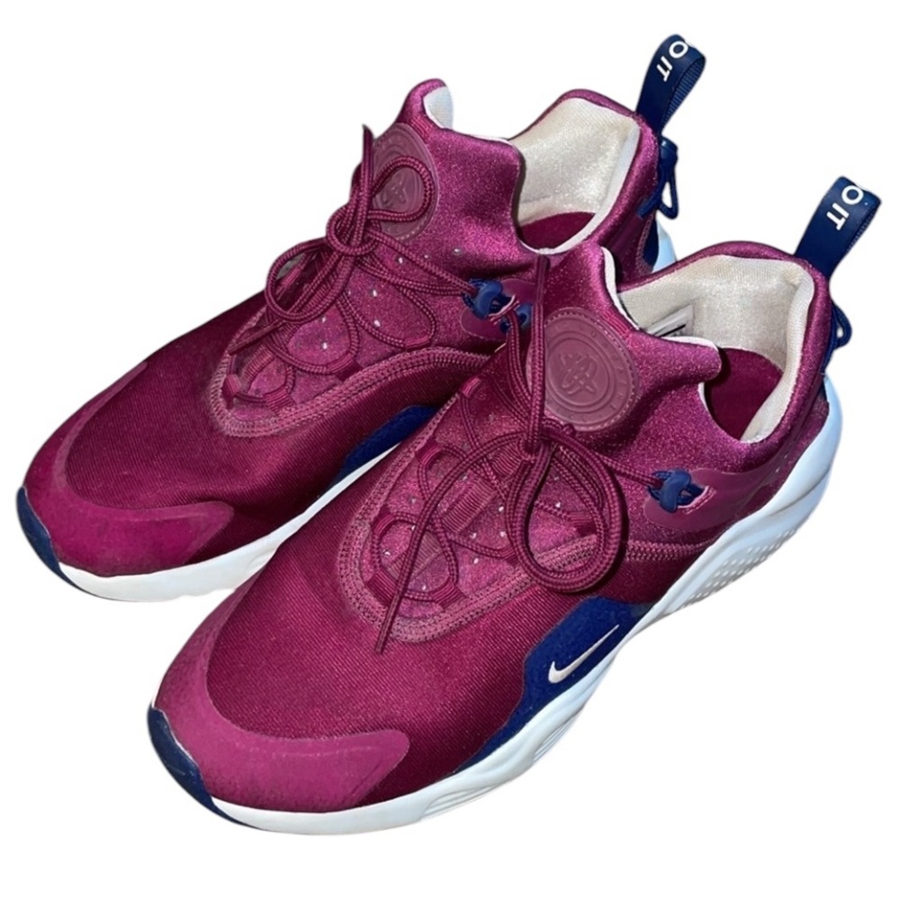 Nike Women’s Air Huarache City Move Running Shoes Sneakers in Berry